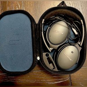QuietComfort 25 Acoustic Noise Cancelling Headphones
